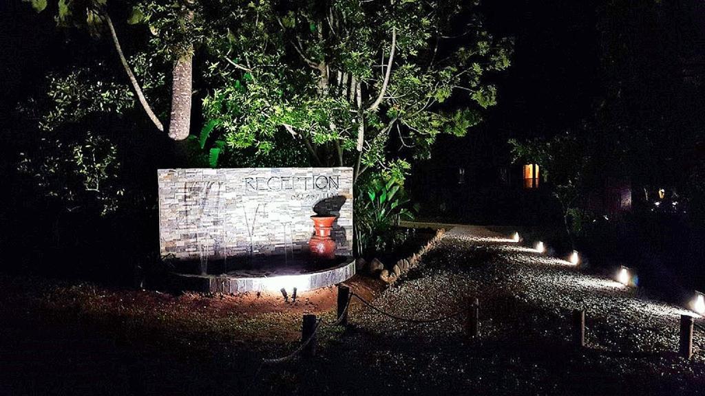 Kwambali Riverside Lodge Hazyview Exteriör bild