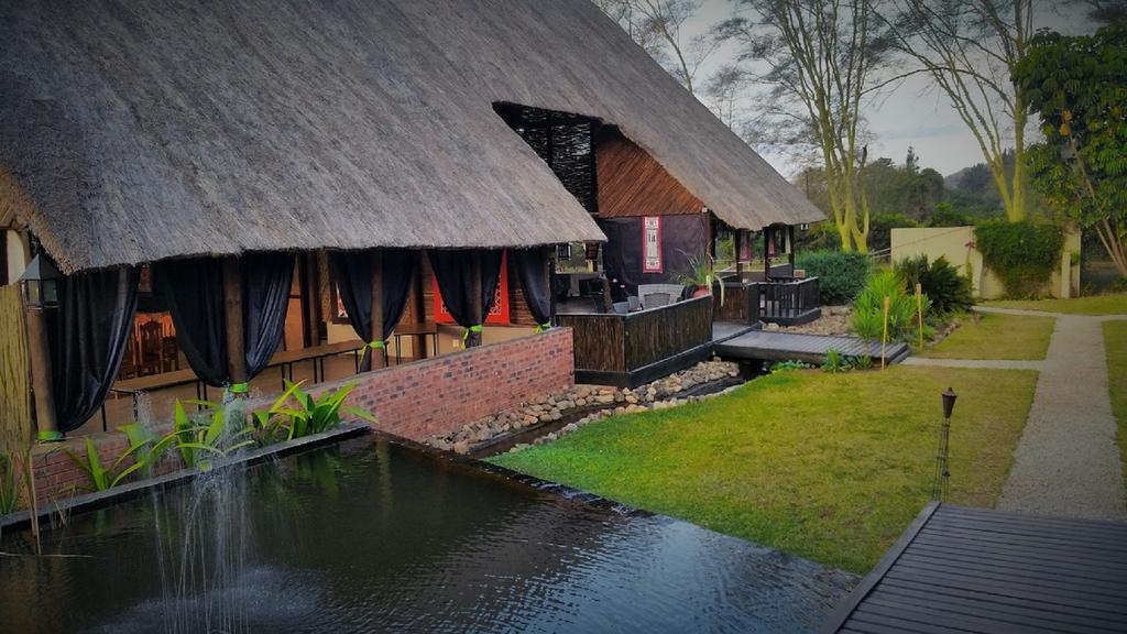 Kwambali Riverside Lodge Hazyview Exteriör bild