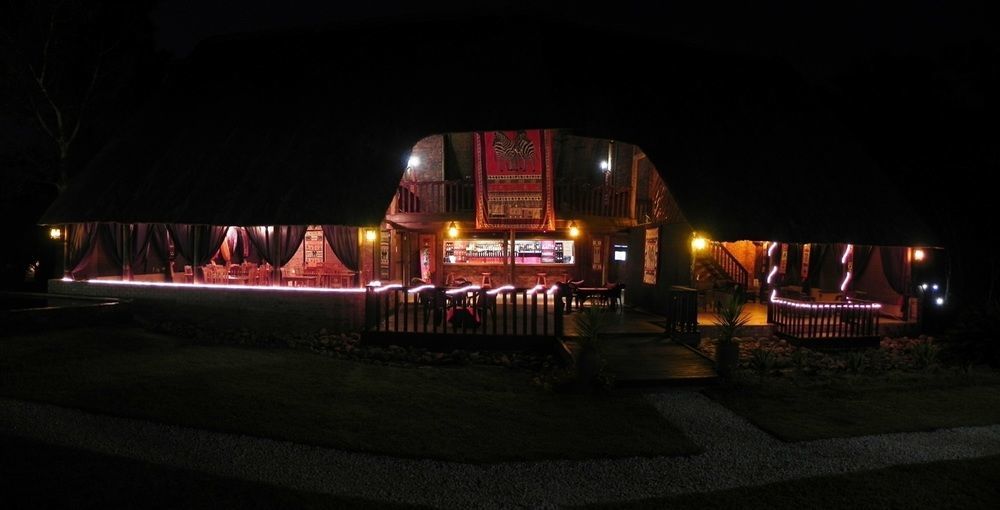 Kwambali Riverside Lodge Hazyview Exteriör bild