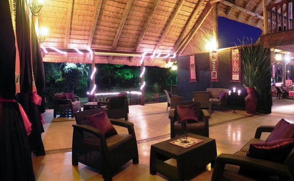 Kwambali Riverside Lodge Hazyview Exteriör bild