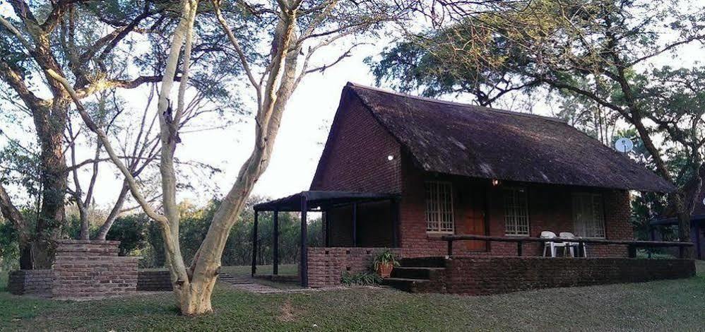 Kwambali Riverside Lodge Hazyview Exteriör bild